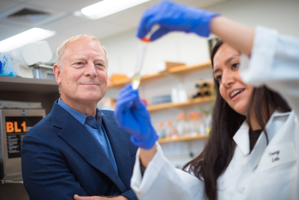 Whitehead 09 Members